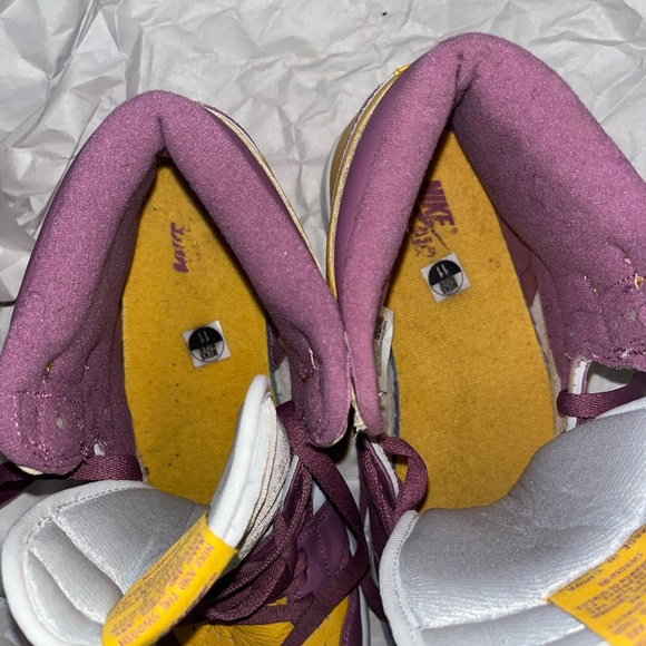 Air Jordan 1 Retro High OG " BROTHERHOOD" - Picture 5 of 12